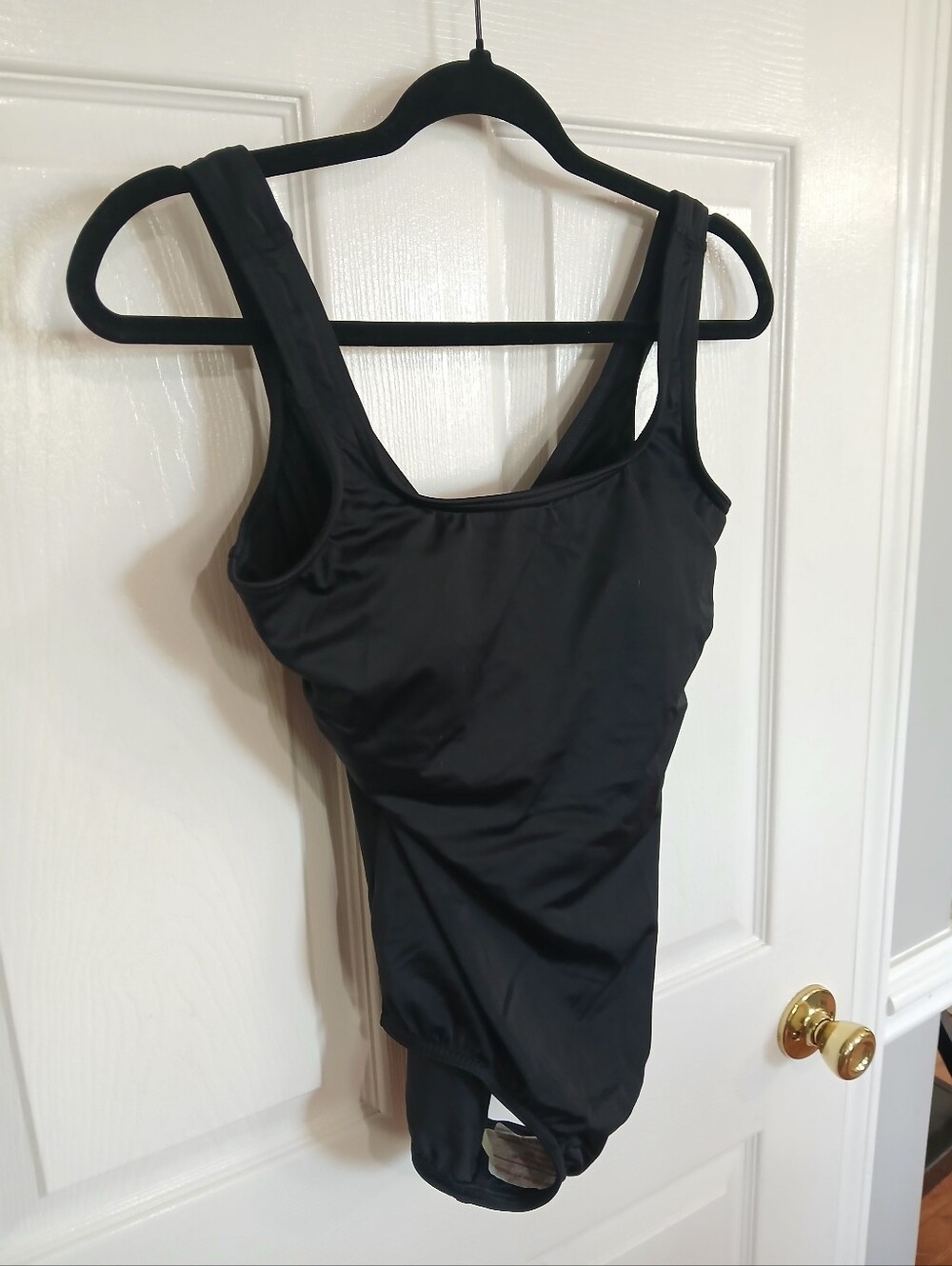 NWOT Lands End Classic Black One-Piece Swimsuit Vacation Cruise Pool Beach - Picture 3 of 4